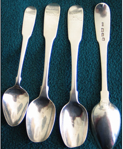 A group of spoons

Description automatically generated with medium confidence